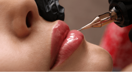 Micropigmentacion-Basica-de-Labios-Lisca-Beauty-school